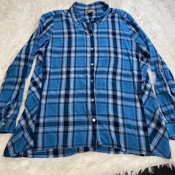 J. Jill button down Lightweight plaid shirt in blues Exc Condition - Picture 2 of 5